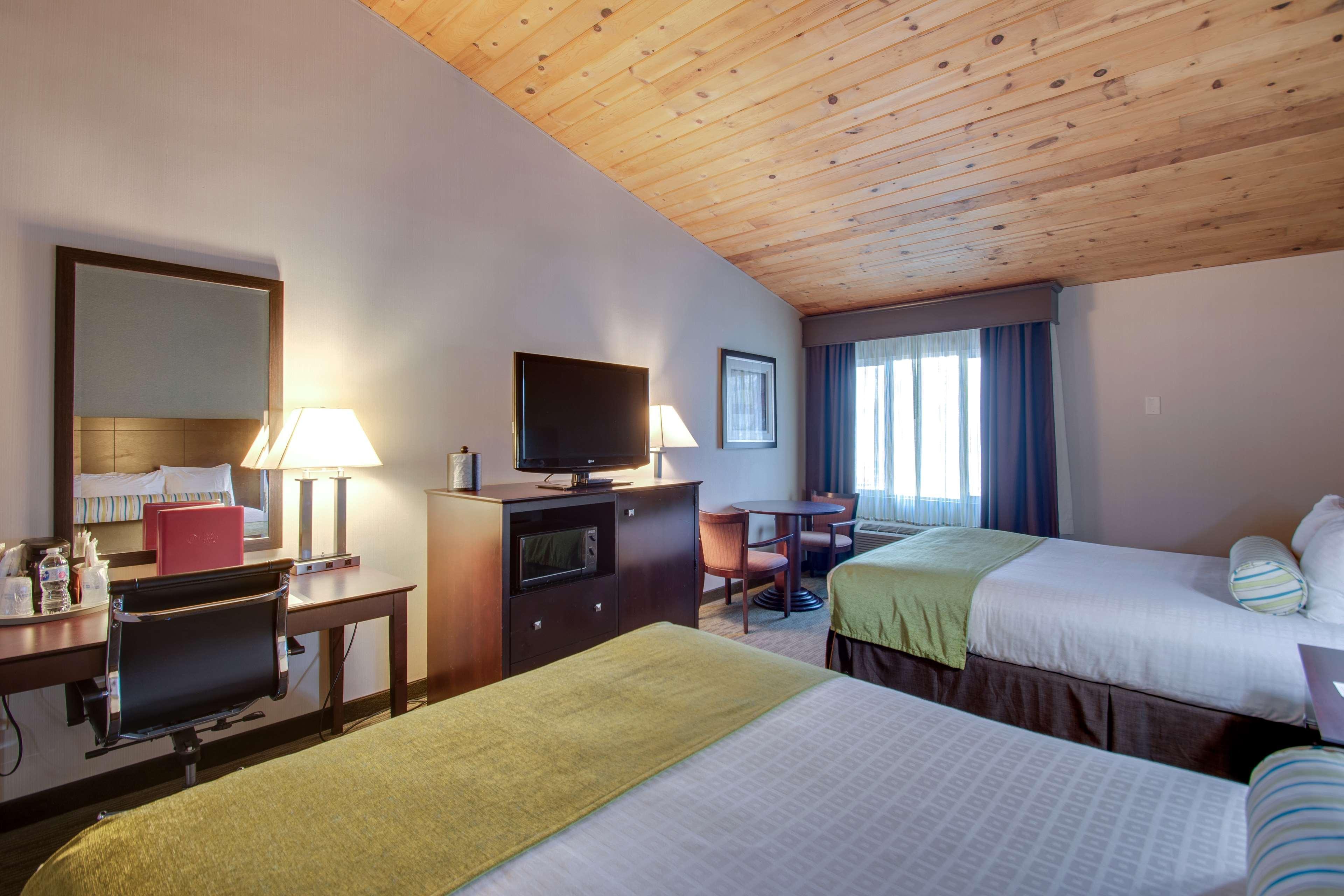 Best Western Plus, The Inn At Hampton Eksteriør billede