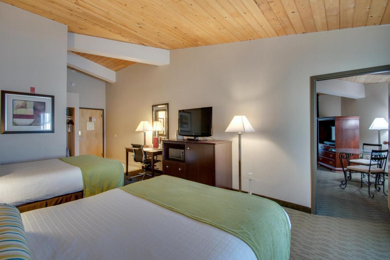 Best Western Plus, The Inn At Hampton Eksteriør billede